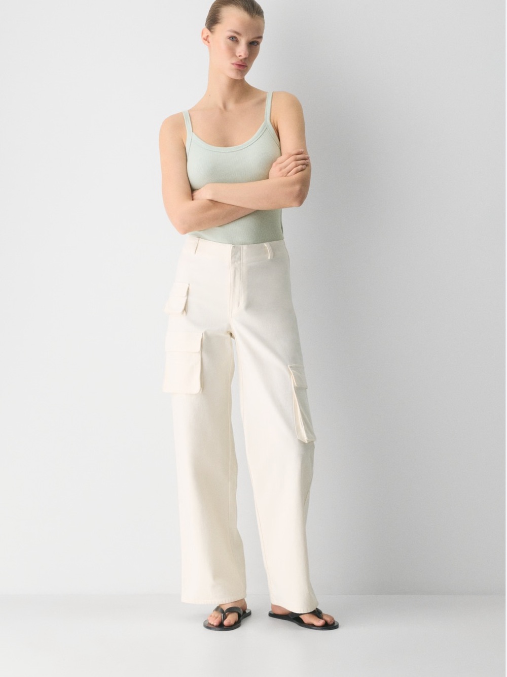 Aritzia Wilfred picture cargo Soft beige  Cream cargo pants